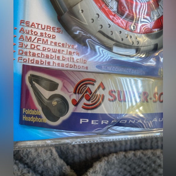 Vintage Rare New Old Stock FM Auto Scan Radio, Cassette Player And Headphone - Picture 4 of 9